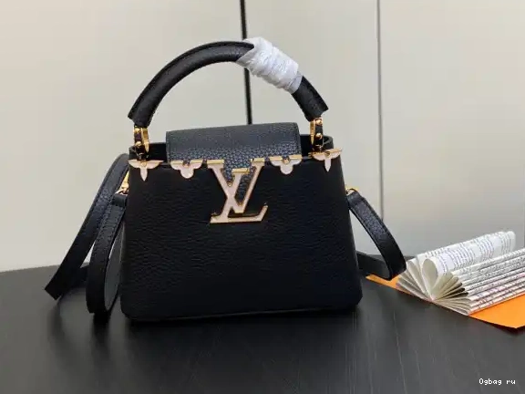 CAPUCINES VUITTON LOUIS BB 0616